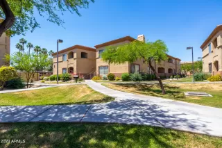 Photo #6: 6556381 Listing