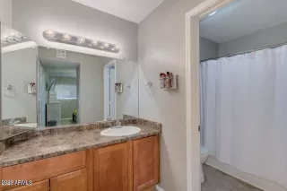 Photo #6: 6556477 Listing