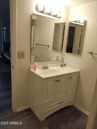 Photo #6: 6556598 Listing 