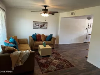 Photo #5: 6556810 Listing