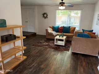 Photo #6: 6556810 Listing