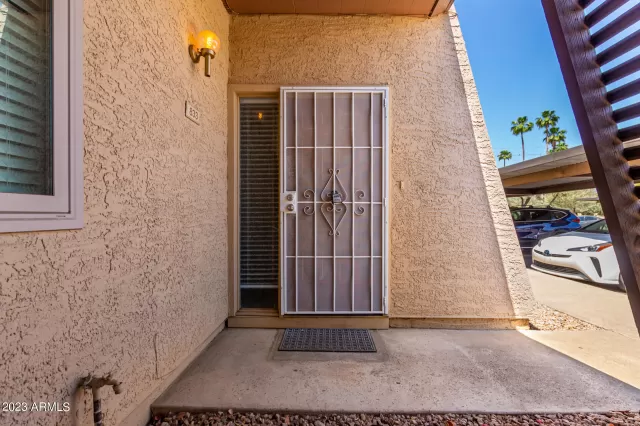 MLS: 6557005 Condo For Sale