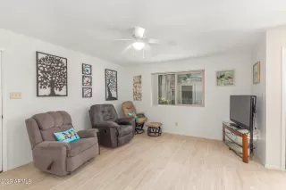 Photo #6: 6557085 Listing