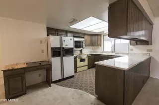 Photo #2: 6557362 Listing