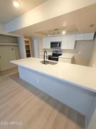 Photo #1: 6557422 Listing 