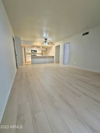 Photo #3: 6557422 Listing 