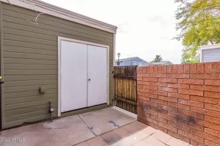 Photo #2: 6557428 Listing