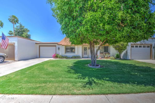 MLS: 6557642 Condo For Sale