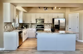 Photo #4: 6557822 Listing