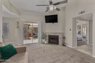 Photo #3: 6558126 Listing