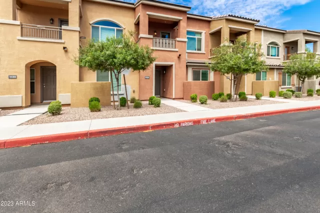 MLS: 6558138 Condo For Sale