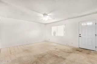 Photo #3: 6558152 Listing 