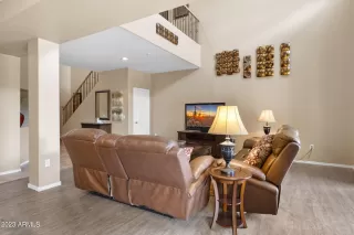 Photo #5: 6558513 Listing