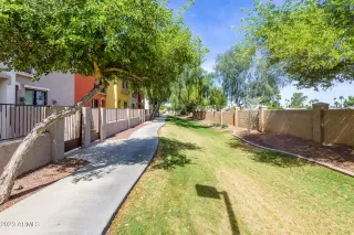 Photo #3: 6558569 Listing