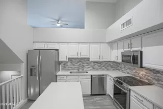 Photo #2: 6558589 Listing 