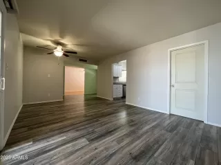 Photo #4: 6558651 Listing 