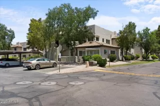 Photo #2: 6558678 Listing