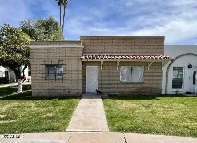 MLS: 6558815 Condo For Sale