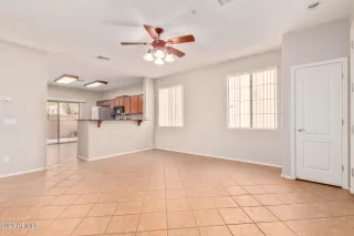 Photo #2: 6558881 Listing