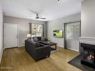 Photo #2: 6559012 Listing