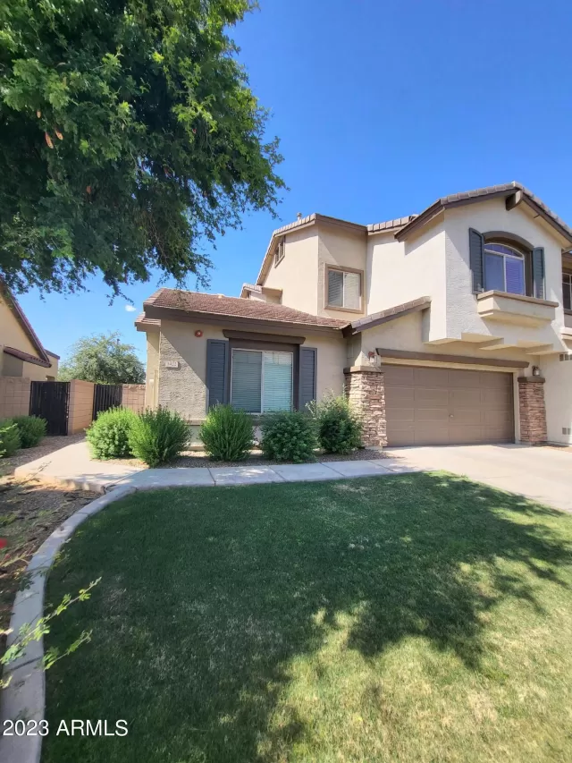 MLS: 6559369 Condo For Sale