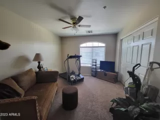 Photo #5: 6559369 Listing