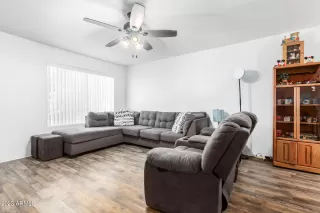 Photo #2: 6559393 Listing