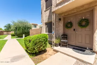 Photo #3: 6559494 Listing