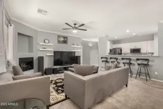 Photo #4: 6560129 Listing