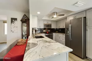 Photo #3: 6560370 Listing 