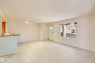 Photo #2: 6560407 Listing