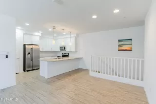 Photo #6: 6560564 Listing 