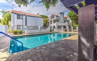 Photo #3: 6560681 Listing