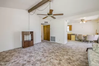 Photo #5: 6560727 Listing