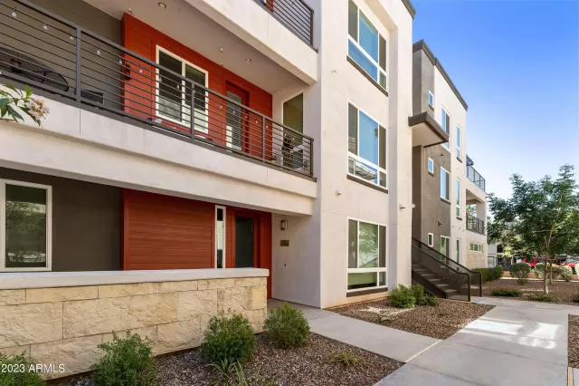 MLS: 6560827 Condo For Sale