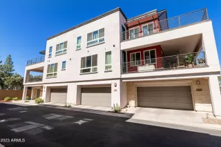 Photo #2: 6560827 Listing