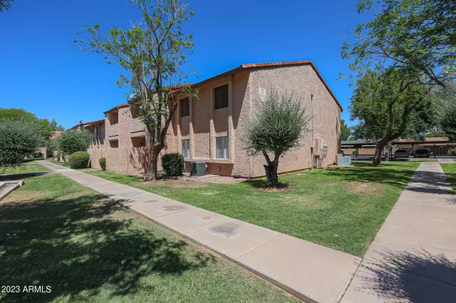 MLS: 6560850 Condo For Sale