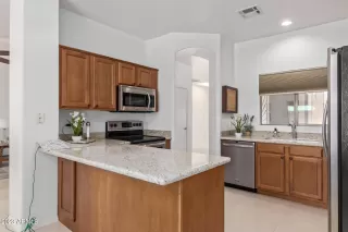 Photo #4: 6561157 Listing