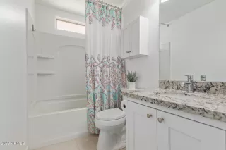 Photo #6: 6561157 Listing