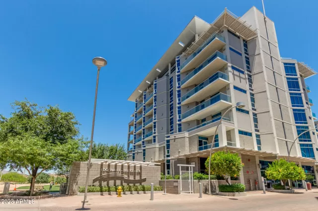 MLS: 6561222 Condo For Sale