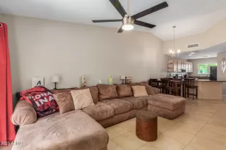 Photo #2: 6561431 Listing