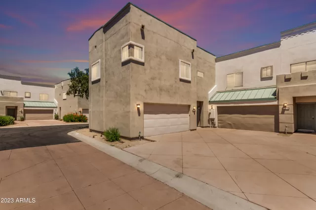 MLS: 6561682 Condo For Sale