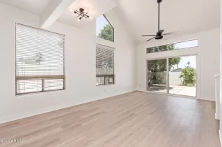 Photo #4: 6561682 Listing 