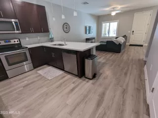 Photo #3: 6561717 Listing