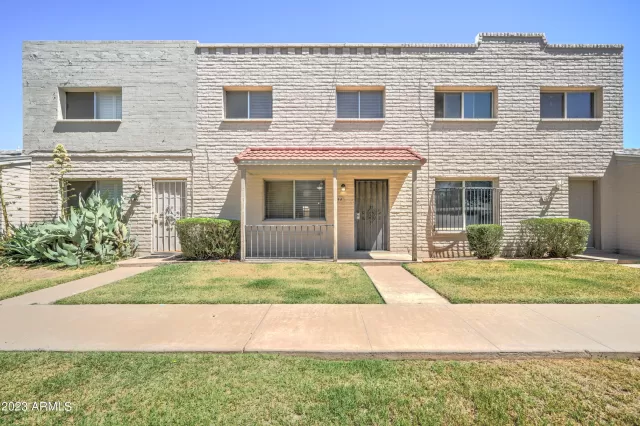 MLS: 6561818 Condo For Sale