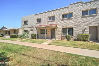 Photo #2: 6561818 Listing 