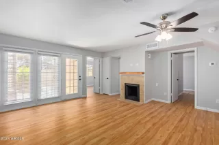 Photo #4: 6561825 Listing