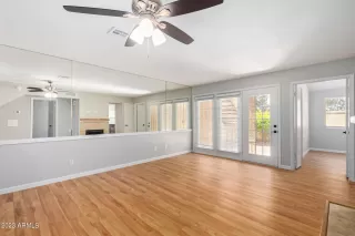 Photo #5: 6561825 Listing