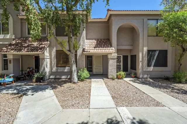 MLS: 6561842 Condo For Sale