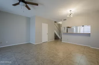 Photo #4: 6561842 Listing